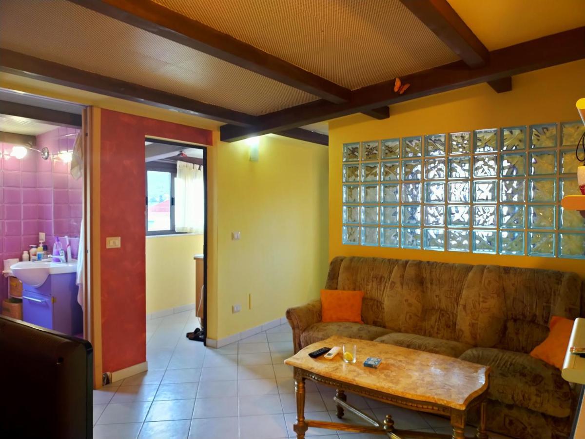 Chelsea Barracks Apartment Giardini Naxos Ngoại thất bức ảnh