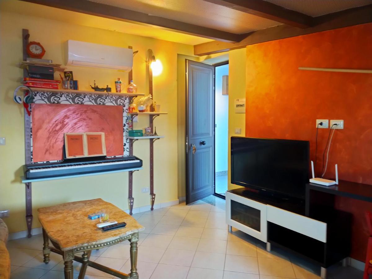 Chelsea Barracks Apartment Giardini Naxos Ngoại thất bức ảnh