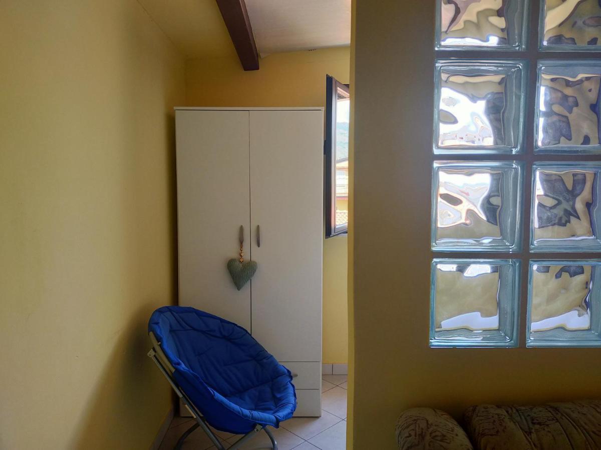 Chelsea Barracks Apartment Giardini Naxos Ngoại thất bức ảnh