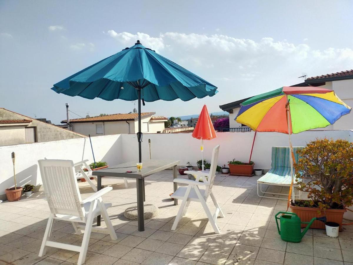 Chelsea Barracks Apartment Giardini Naxos Ngoại thất bức ảnh
