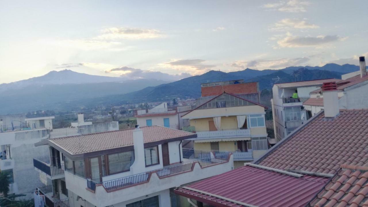 Chelsea Barracks Apartment Giardini Naxos Ngoại thất bức ảnh